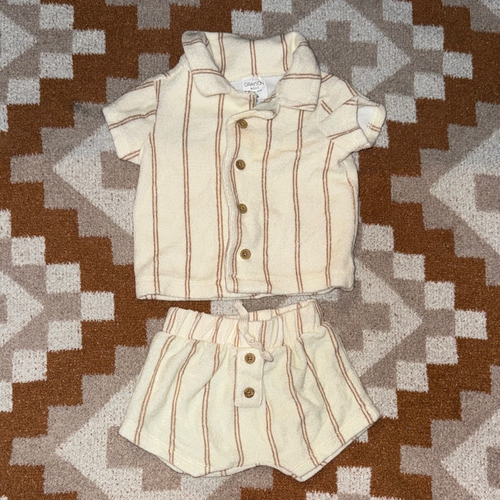 Cozy Newborn Striped Set in Cream and Brown